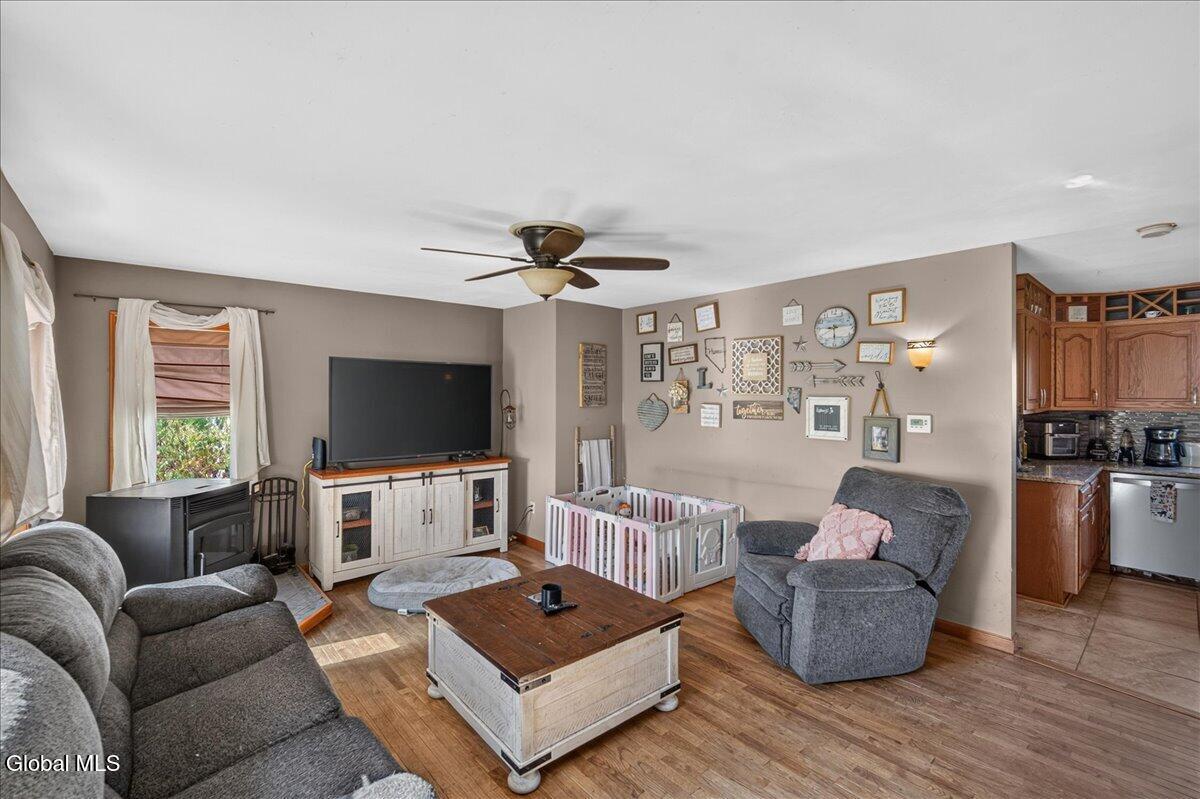 3583 Ny-196 Fort Ann NY 12827
