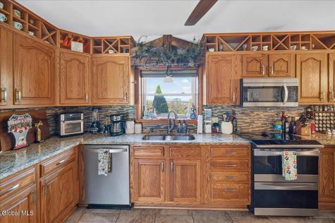 3583 Ny-196 Fort Ann NY 12827