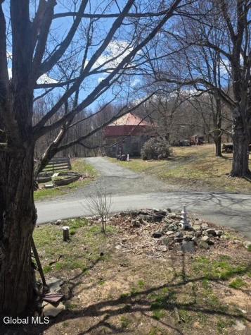 62 Tybush Lane Troy NY 12180