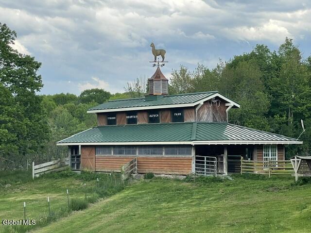 62 Tybush Lane Troy NY 12180