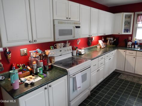 62 Tybush Lane Troy NY 12180