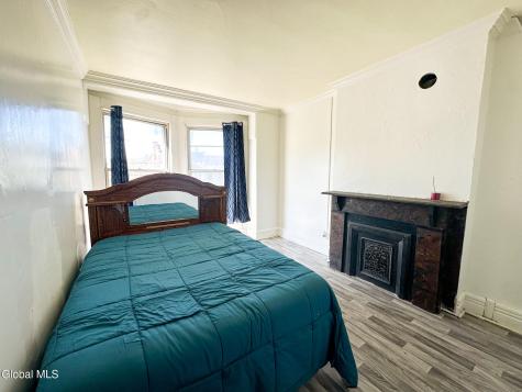 146 Lark Street Albany NY 12210