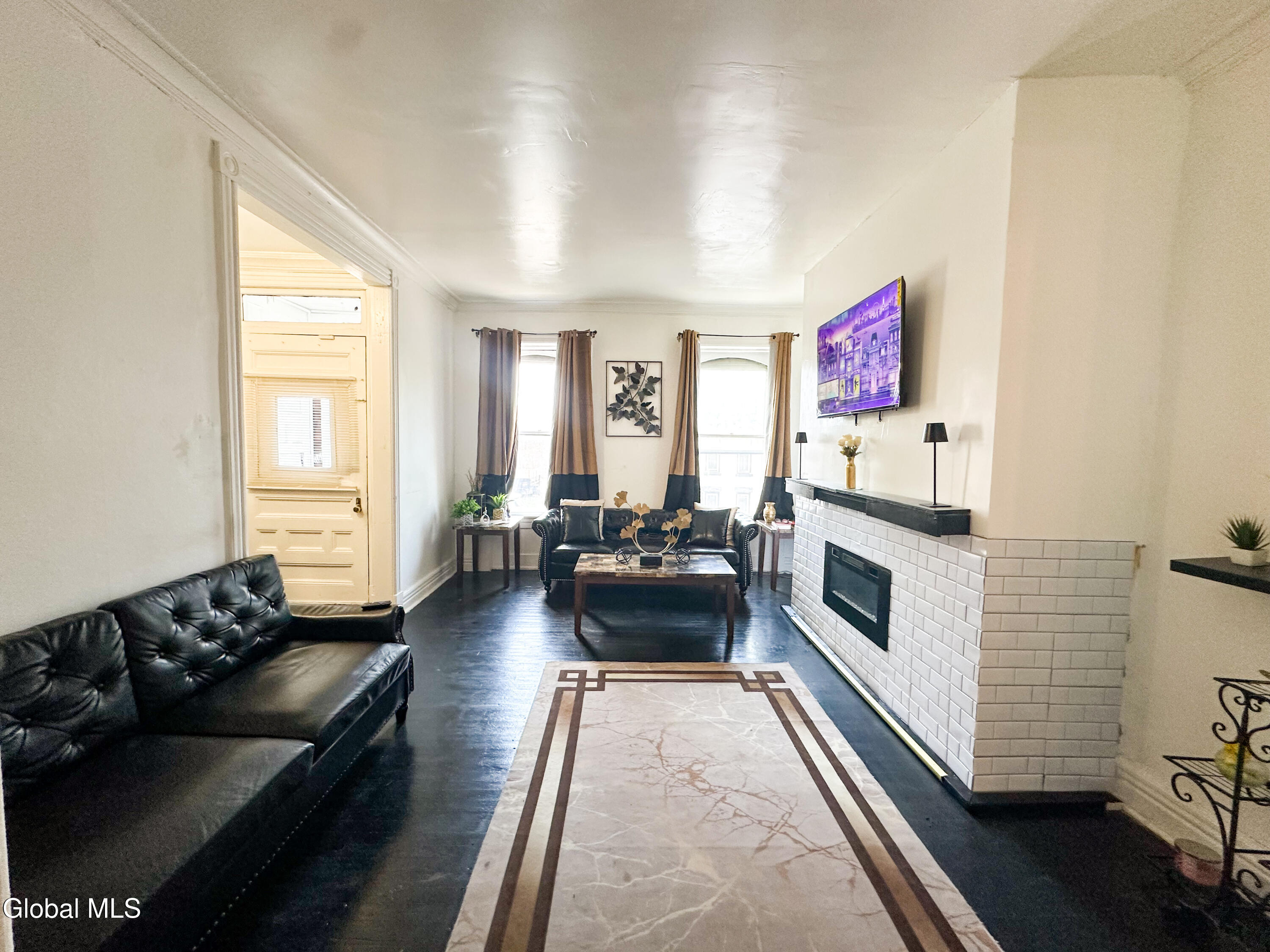 146 Lark Street Albany NY 12210