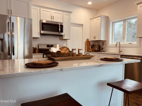 54 Nadia Boulevard Wynantskill NY 12198