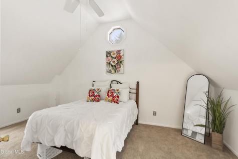 1064 Hegeman Street Schenectady NY 12306