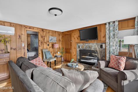 93 Lakeside Avenue Northville NY 12134