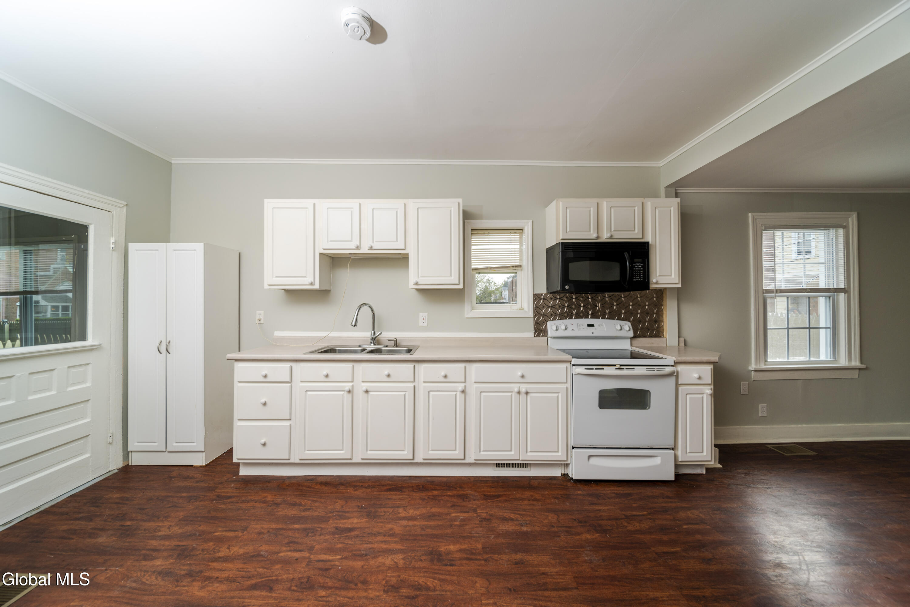 28 Lancaster Street Cohoes NY 12047