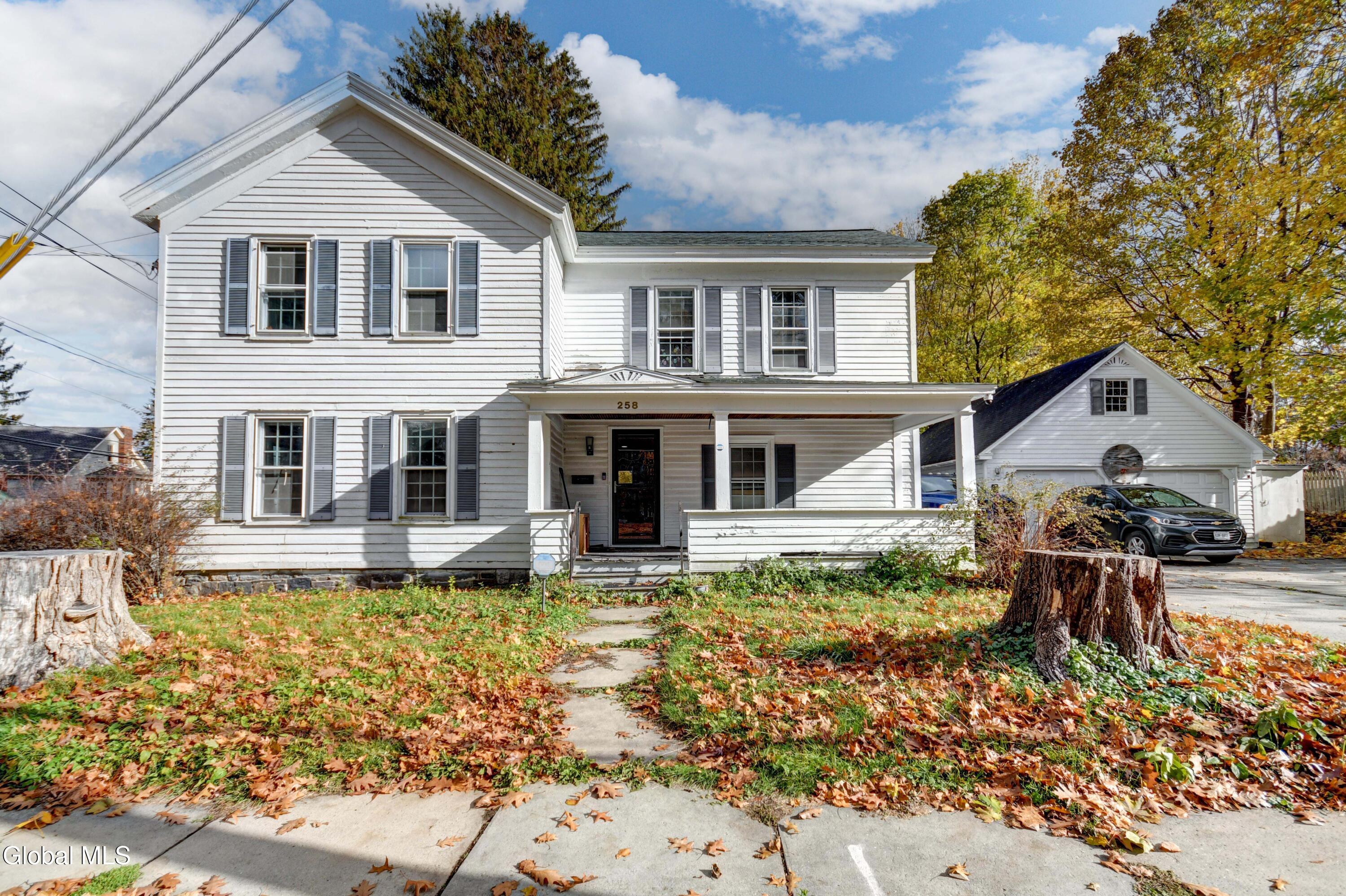 258 Kingsboro Avenue Gloversville NY 12078