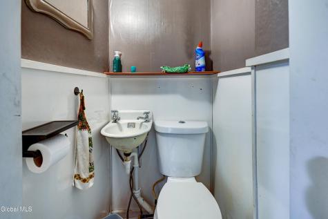 258 Kingsboro Avenue Gloversville NY 12078