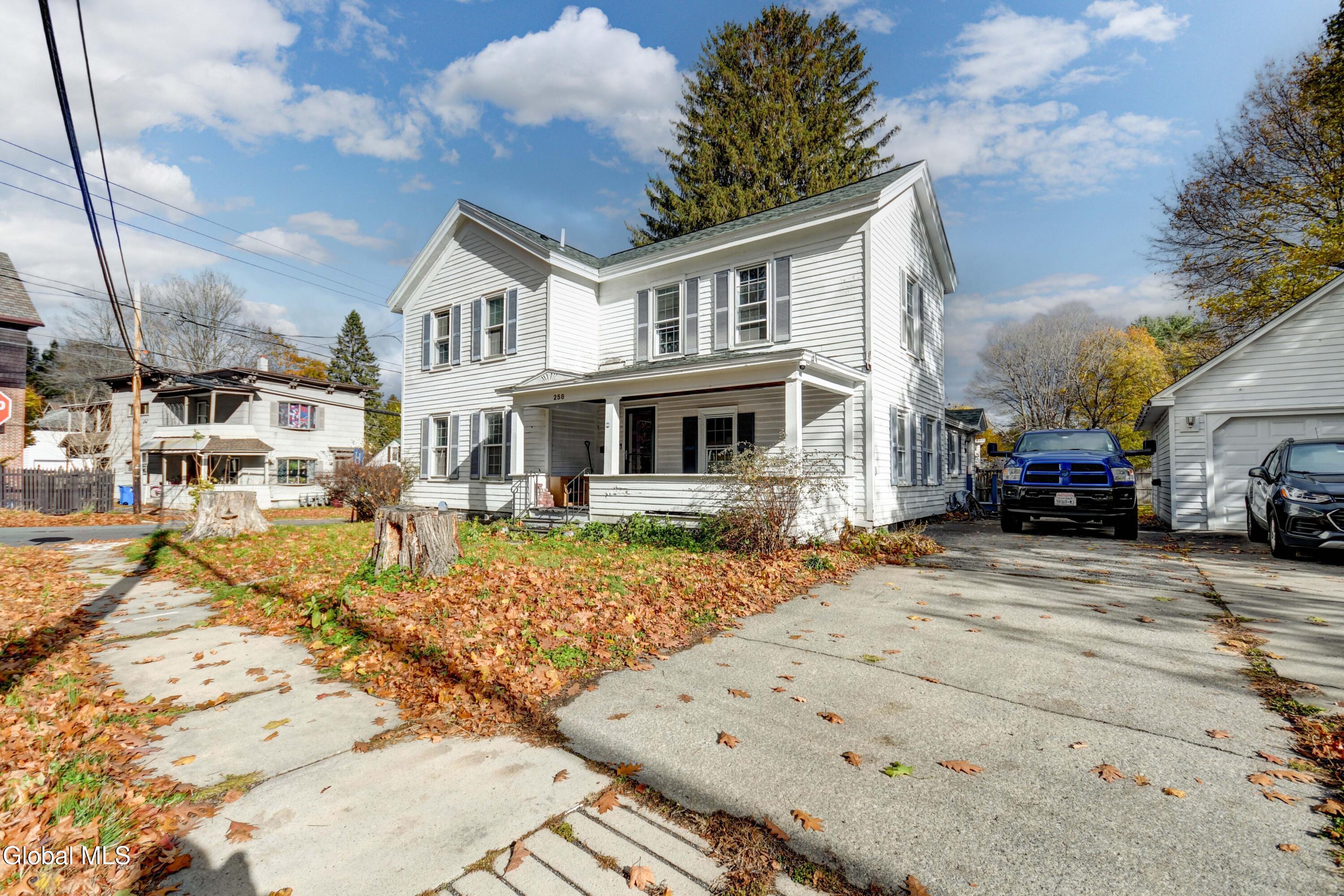 258 Kingsboro Avenue Gloversville NY 12078