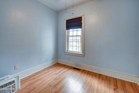 258 Kingsboro Avenue Gloversville NY 12078