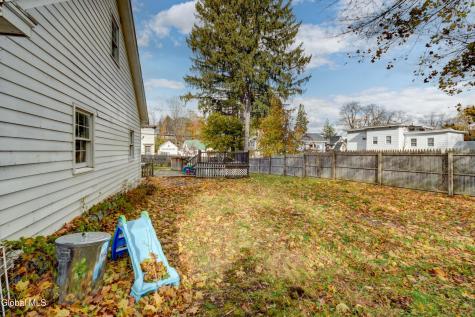 258 Kingsboro Avenue Gloversville NY 12078