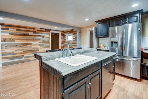 258 Kingsboro Avenue Gloversville NY 12078