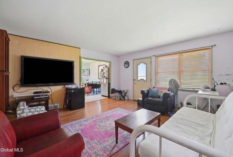34 Mountainview Avenue Albany NY 12208