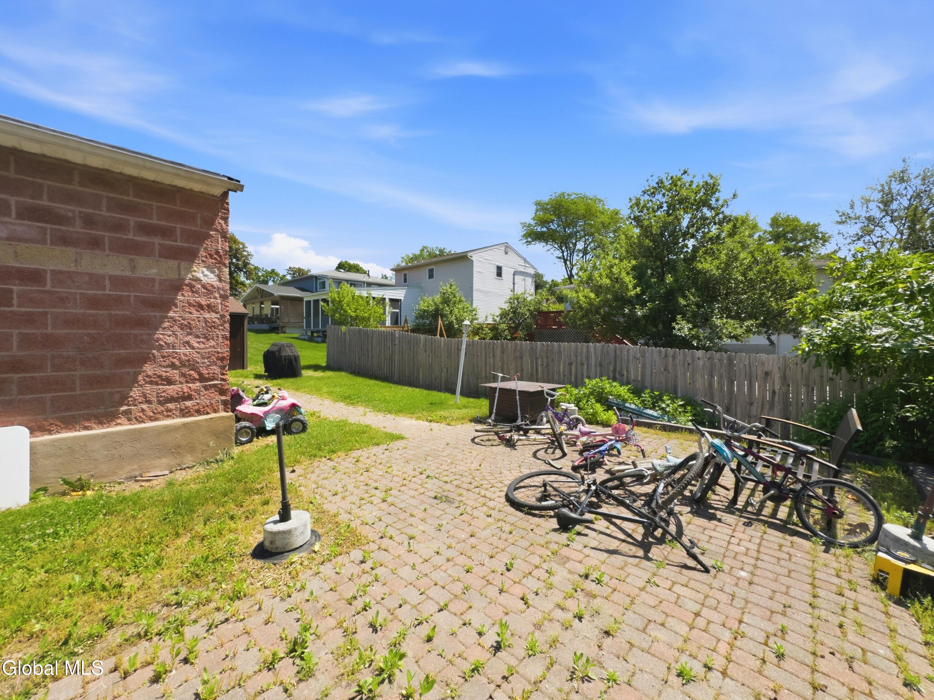 34 Mountainview Avenue Albany NY 12208