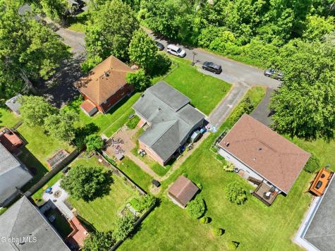 34 Mountainview Avenue Albany NY 12208