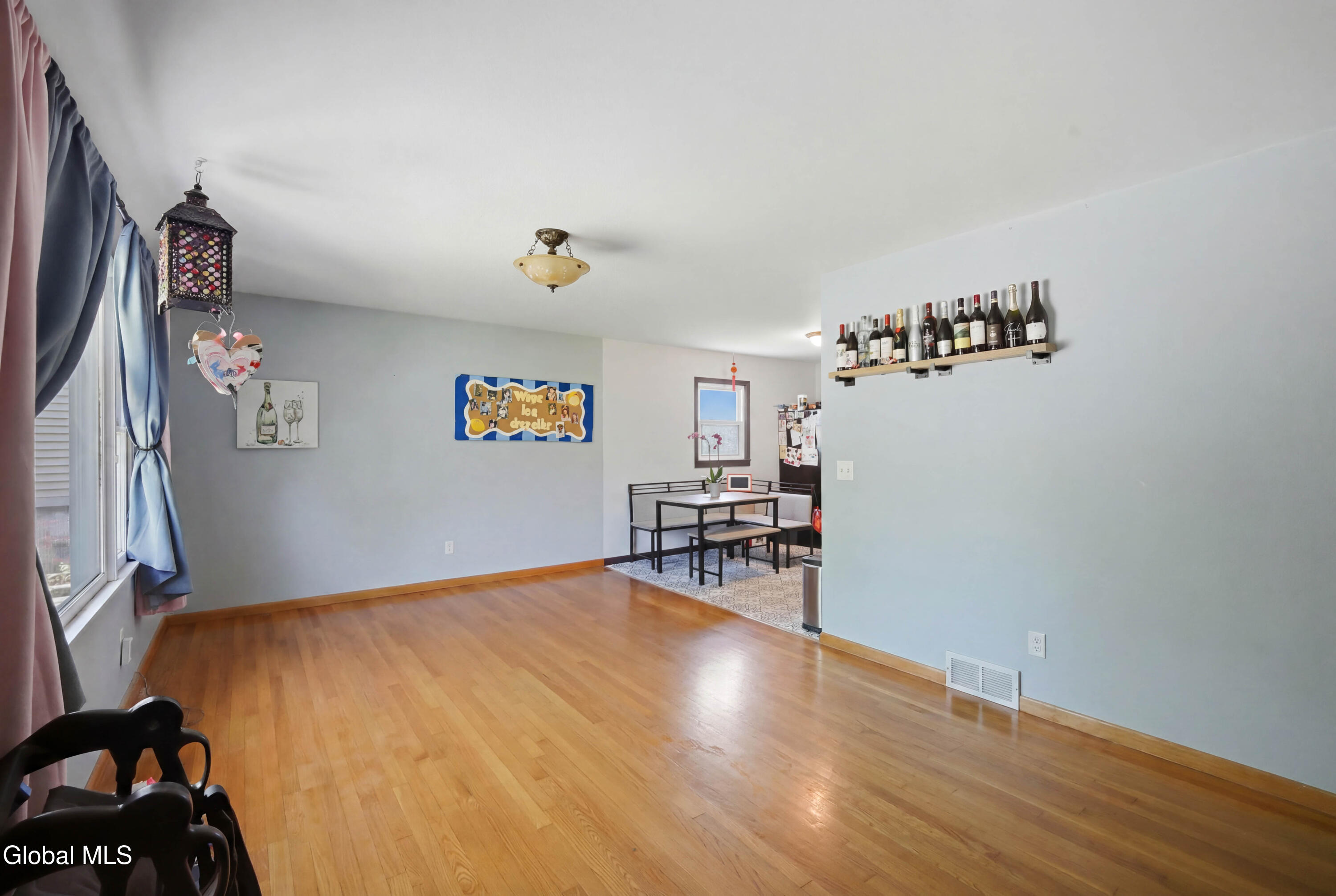 34 Mountainview Avenue Albany NY 12208