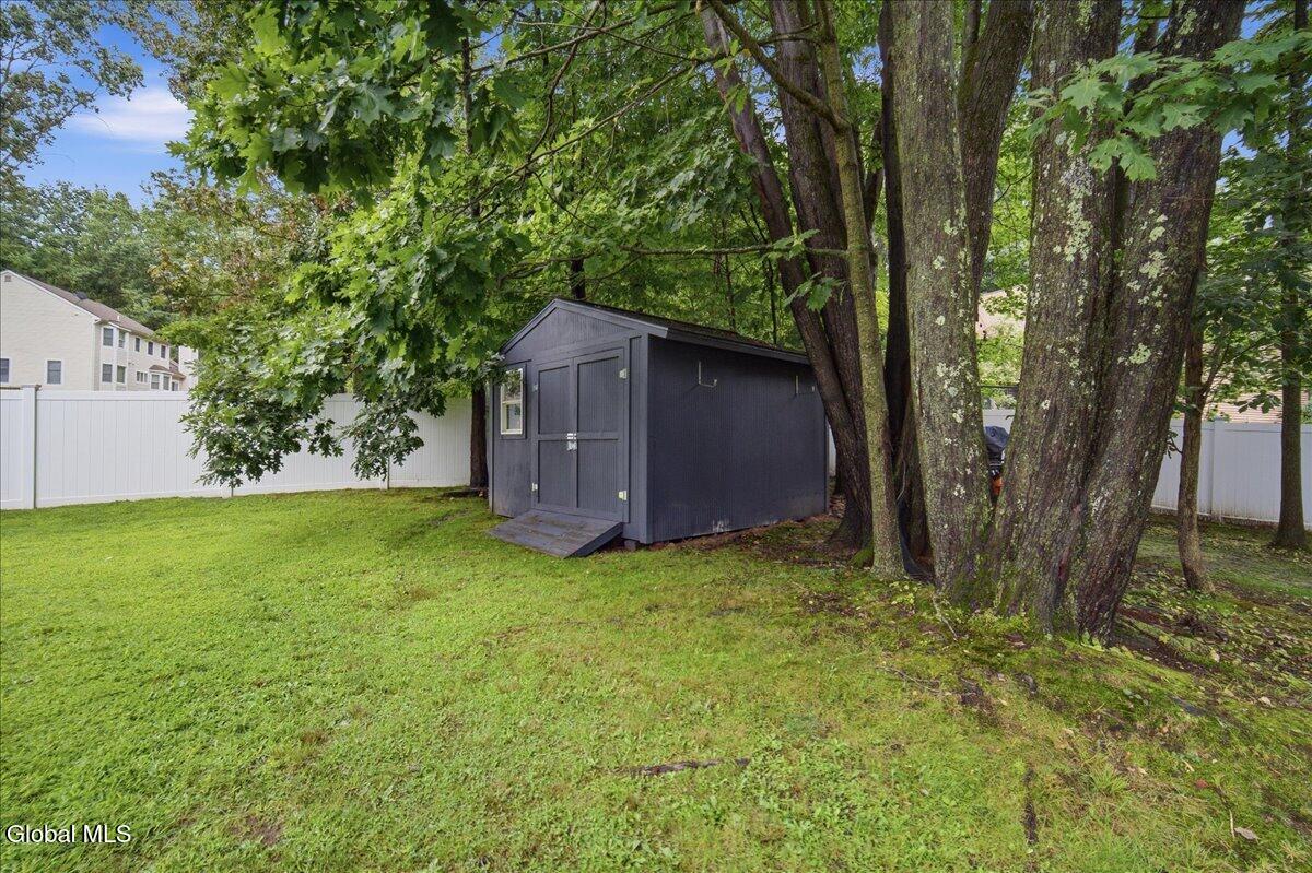 18 Orchard Park Drive Clifton Park NY 12065