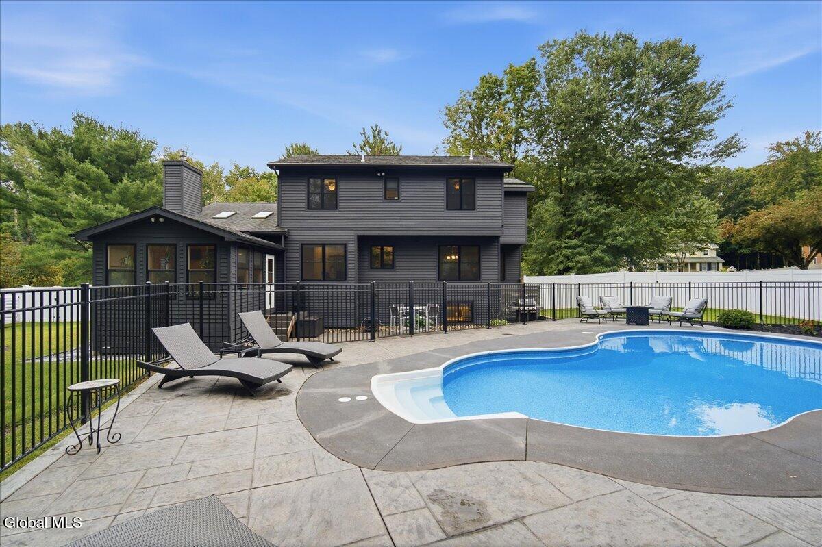 18 Orchard Park Drive Clifton Park NY 12065
