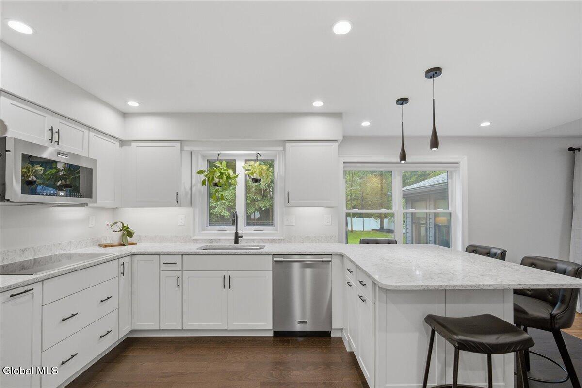 18 Orchard Park Drive Clifton Park NY 12065