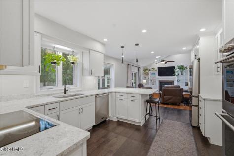 18 Orchard Park Drive Clifton Park NY 12065
