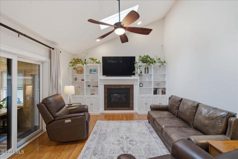 18 Orchard Park Drive Clifton Park NY 12065