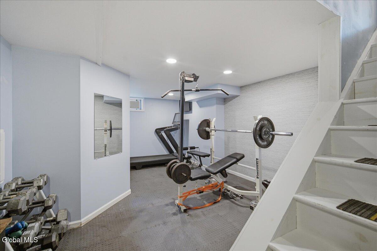 18 Orchard Park Drive Clifton Park NY 12065