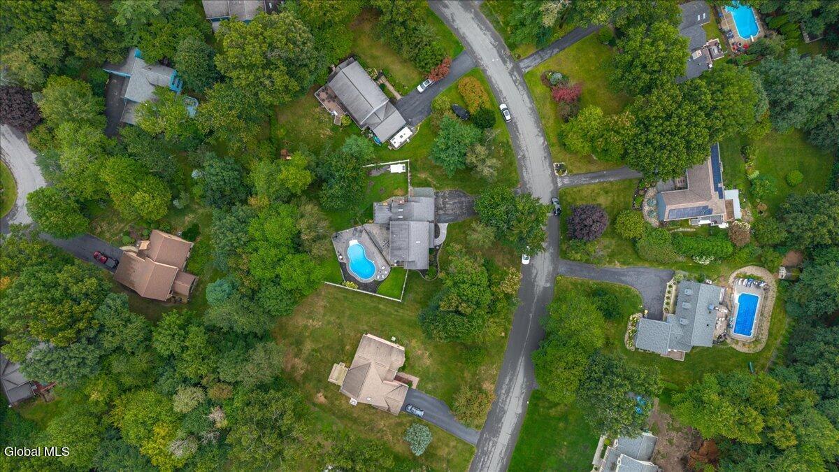 18 Orchard Park Drive Clifton Park NY 12065