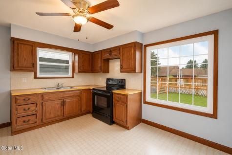 90 Clizbe Avenue Amsterdam NY 12010