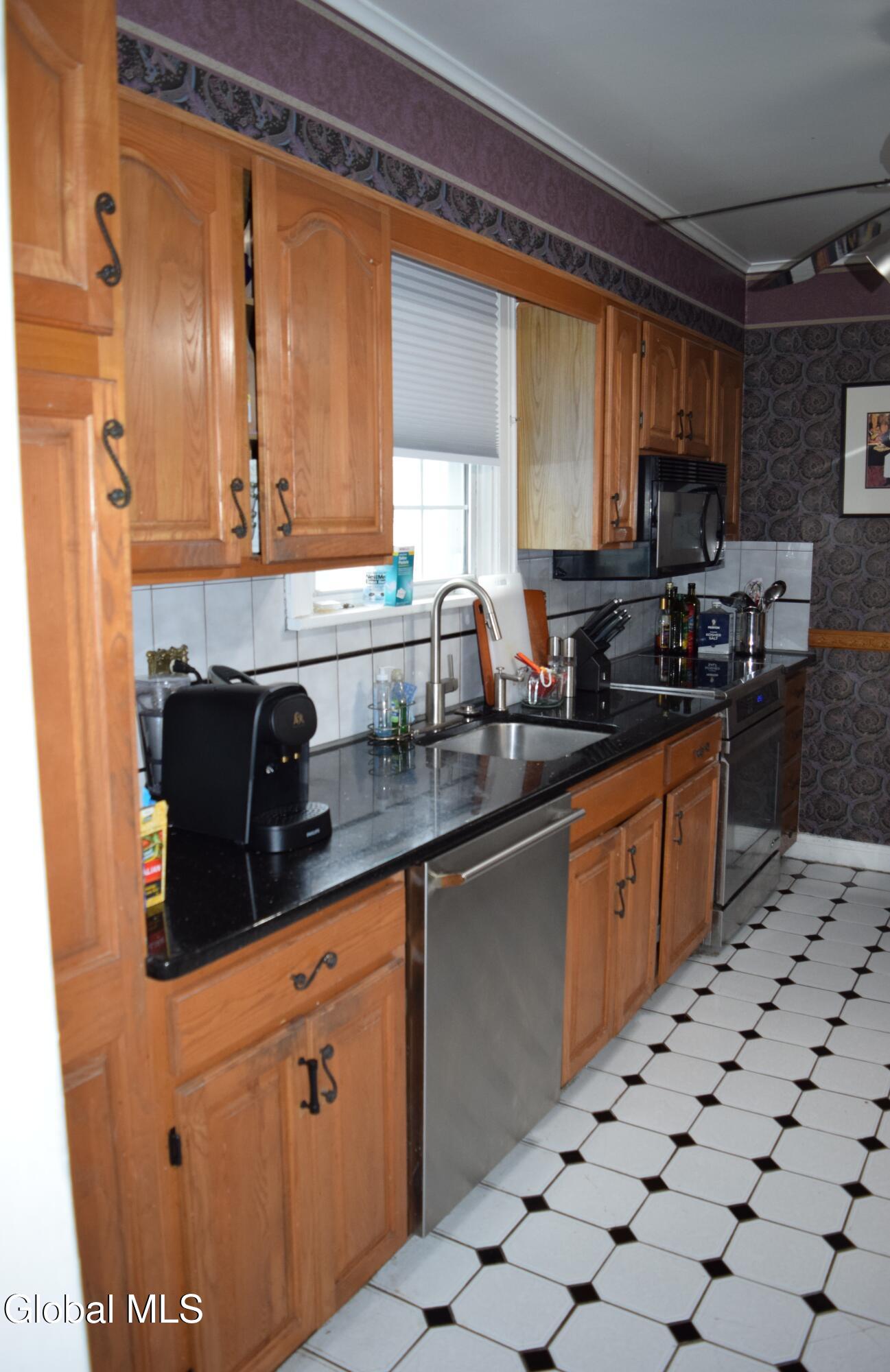 1590 Wendell Avenue Schenectady NY 12308