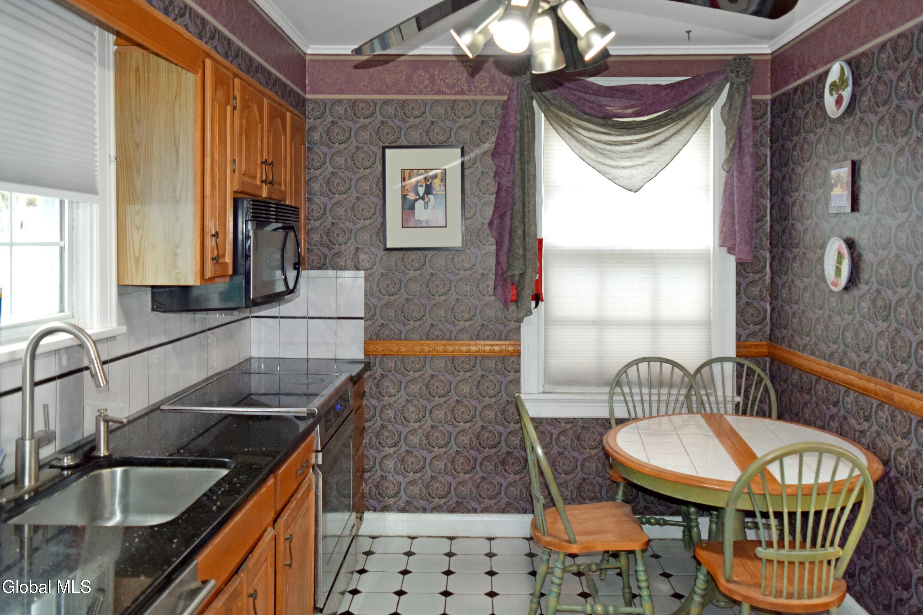 1590 Wendell Avenue Schenectady NY 12308