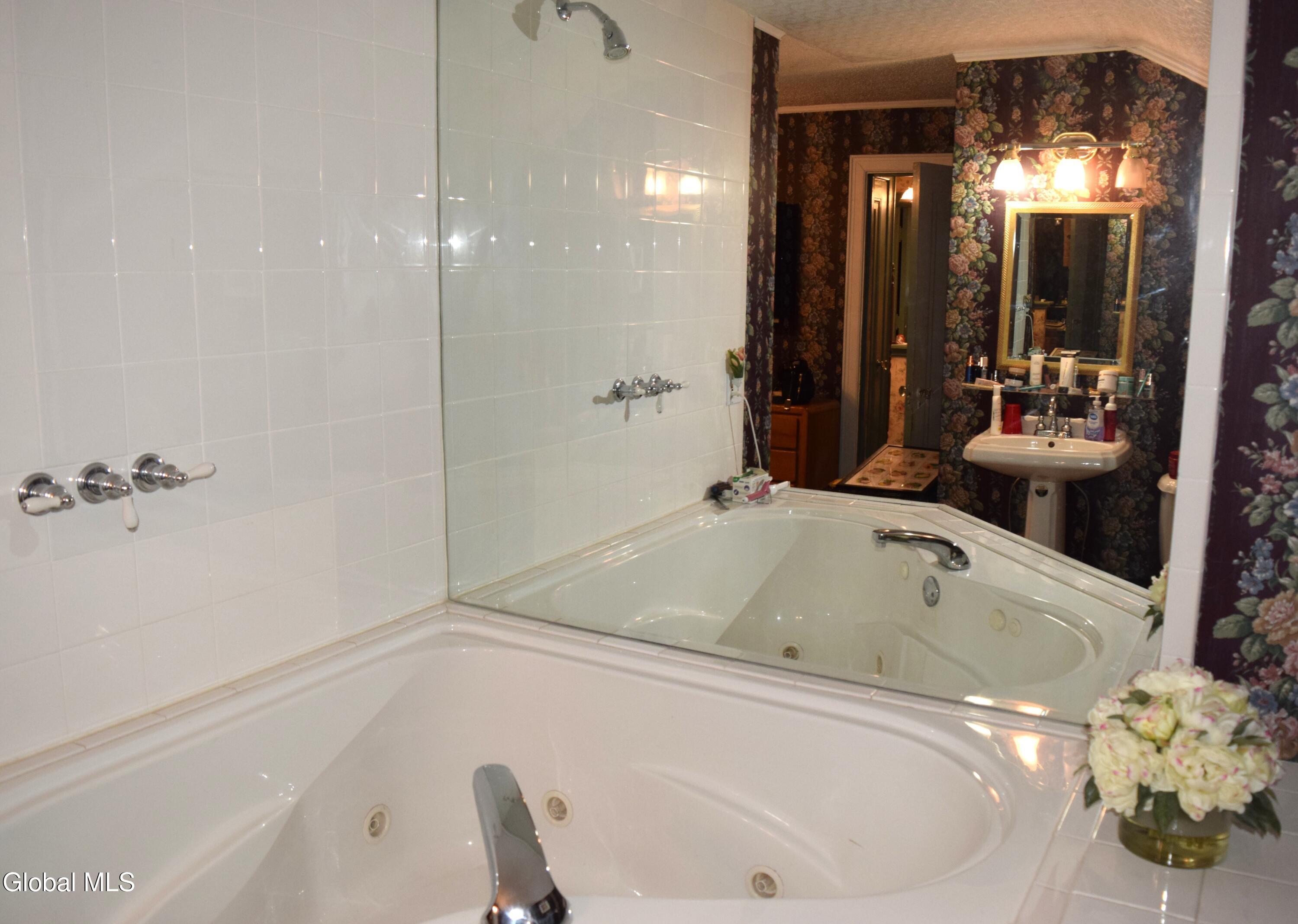 1590 Wendell Avenue Schenectady NY 12308