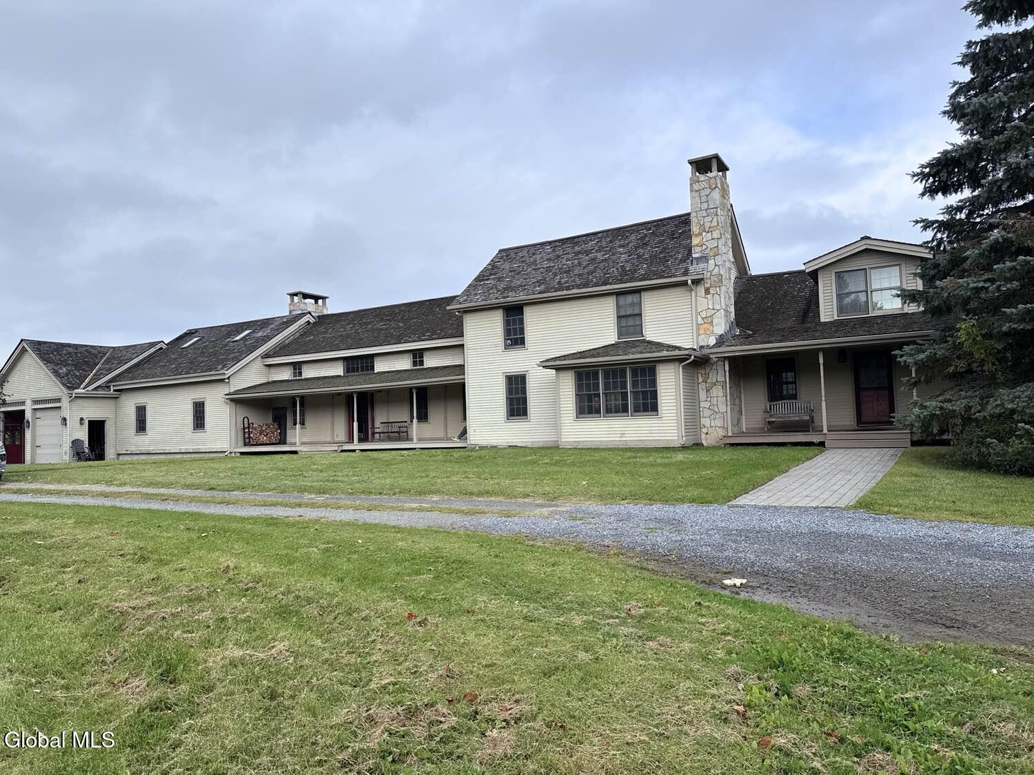 118 Middle Road Essex NY 12936