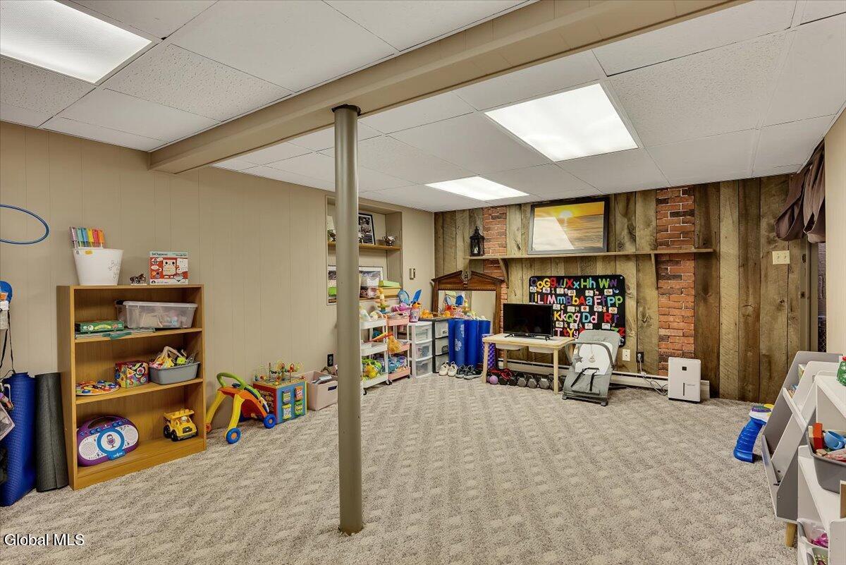 101 Waterman Avenue Colonie NY 12205