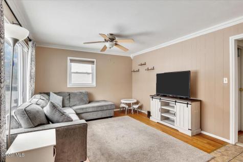 101 Waterman Avenue Colonie NY 12205