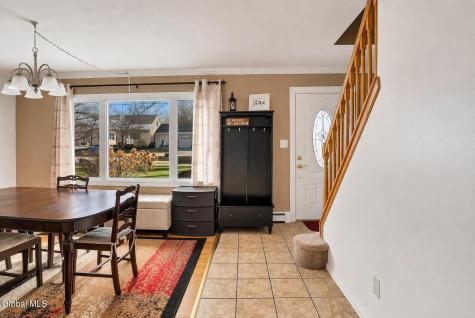 101 Waterman Avenue Colonie NY 12205