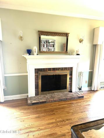 18 Birchwood Court Albany NY 12211