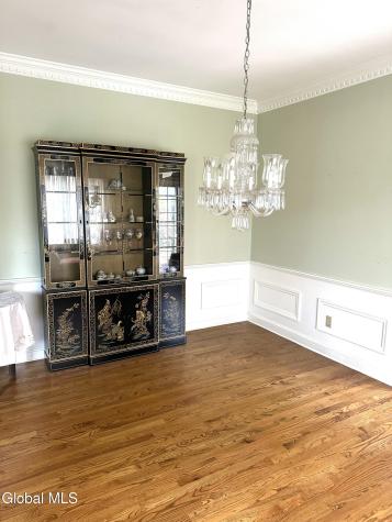 18 Birchwood Court Albany NY 12211