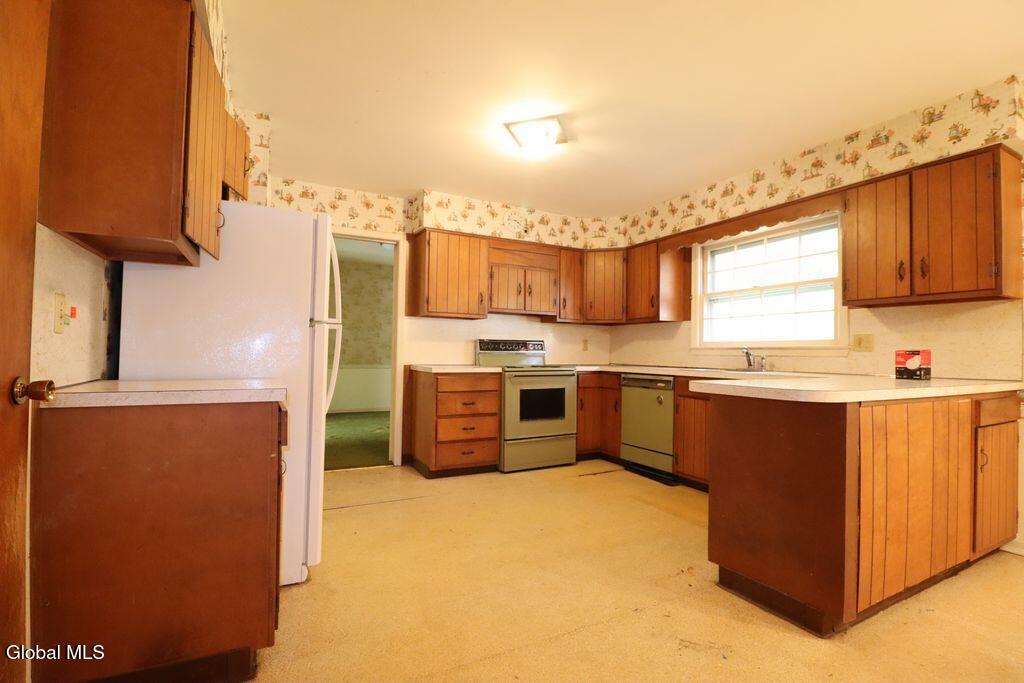 2463 Brookshire Drive Niskayuna NY 12309
