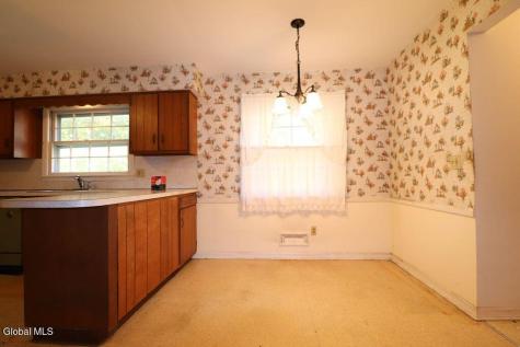 2463 Brookshire Drive Niskayuna NY 12309