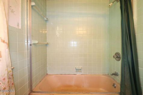 2463 Brookshire Drive Niskayuna NY 12309