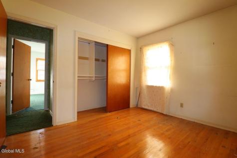 2463 Brookshire Drive Niskayuna NY 12309