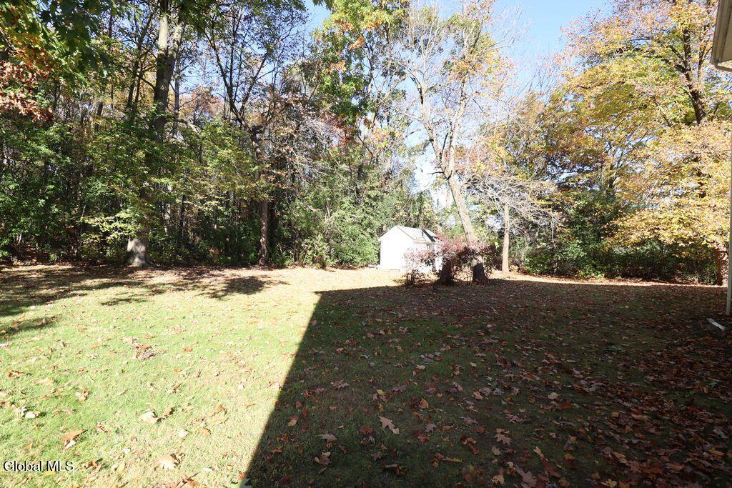 2463 Brookshire Drive Niskayuna NY 12309