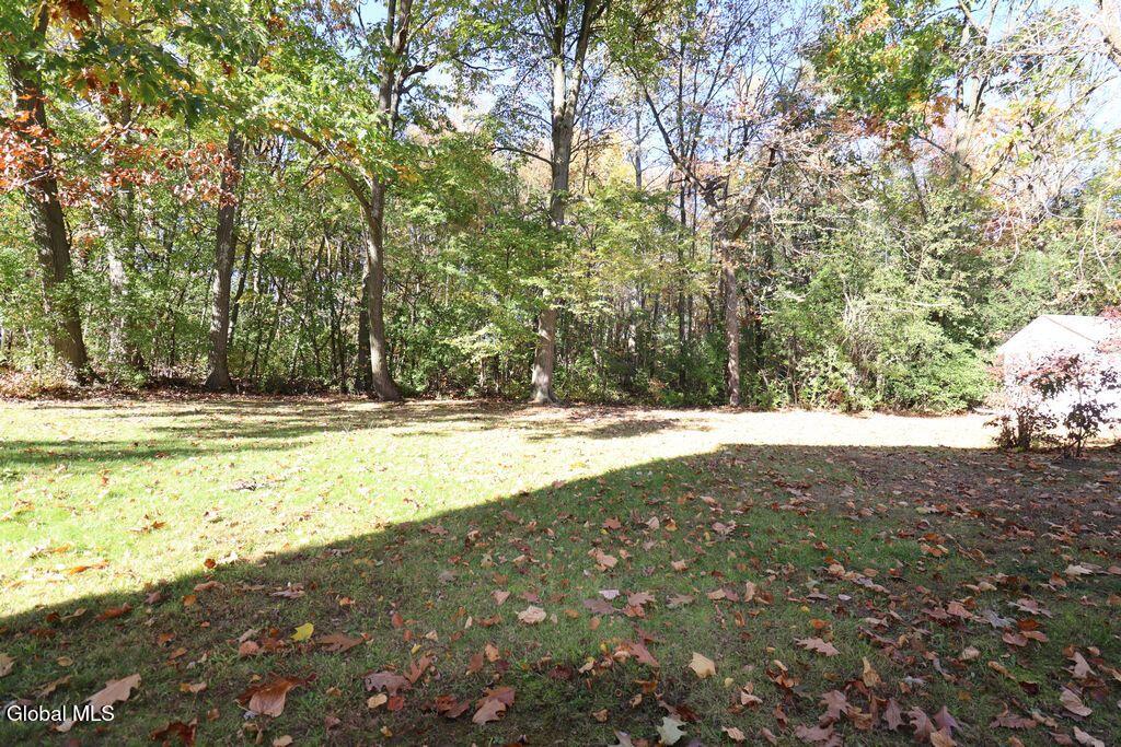 2463 Brookshire Drive Niskayuna NY 12309