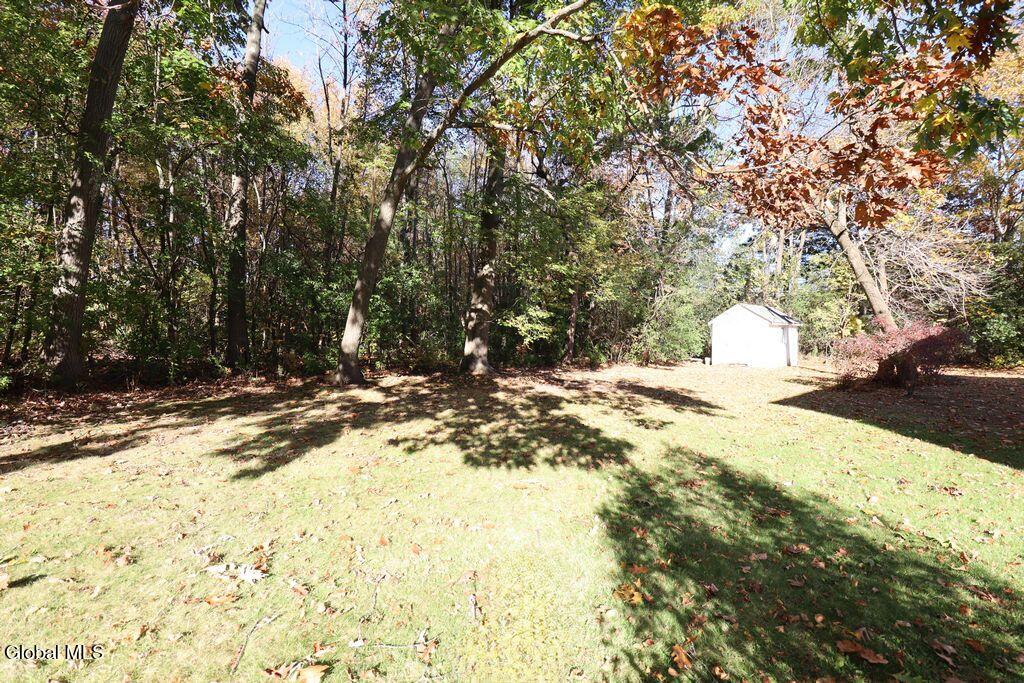 2463 Brookshire Drive Niskayuna NY 12309
