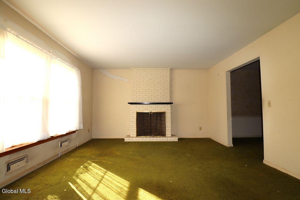 2463 Brookshire Drive Niskayuna NY 12309