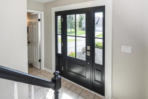 3 Cephalonia Drive Niskayuna NY 12309
