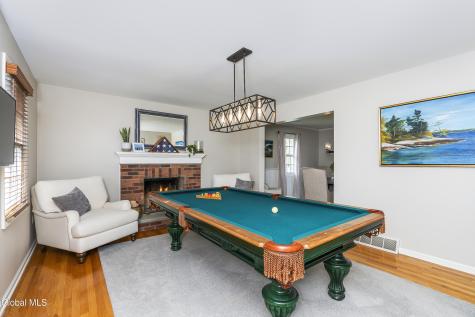 3 Cephalonia Drive Niskayuna NY 12309