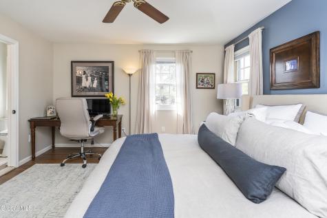 3 Cephalonia Drive Niskayuna NY 12309