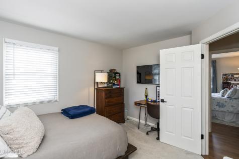 3 Cephalonia Drive Niskayuna NY 12309